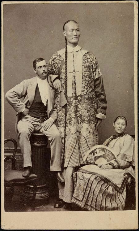 Chinese giant, height about 245 cm tall, giants, intersenoe, historical facts, men, height