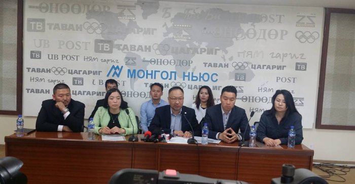 Д.Даш: Нэг ийм намнах технологи манайд дэлгэрээд байх шиг...