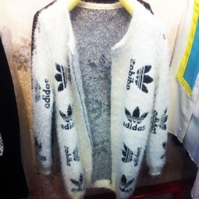 "Adidas" брэндийг ингэж гутаана гэж яриагүй ш дээ