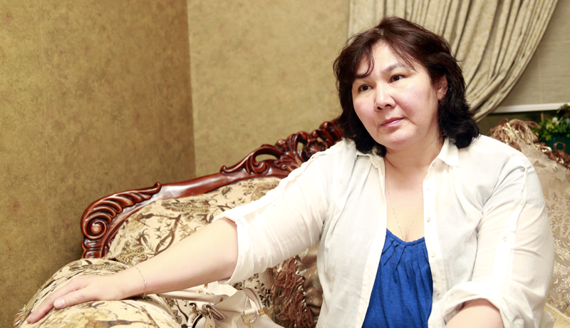 О.Цолмон: Монгол улсынхаа хуулийг захиалгаар зөрчих нь зөв шийдвэр мөн үү