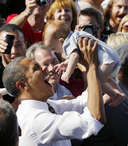 АНУ-ын Ерөнхийлөгч Барак Обама ба хүүхдүүд