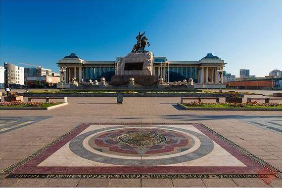 Монгол Улс хэдэн тэрбумын өрнөөсөө болж Вашингтоныг сонсох уу?