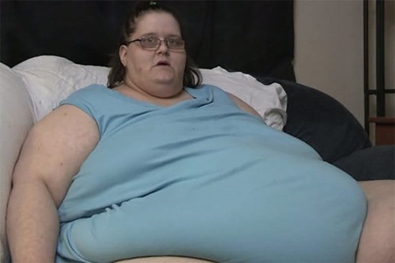 272 кг бүсгүй 8кг охин төрүүлжээ 