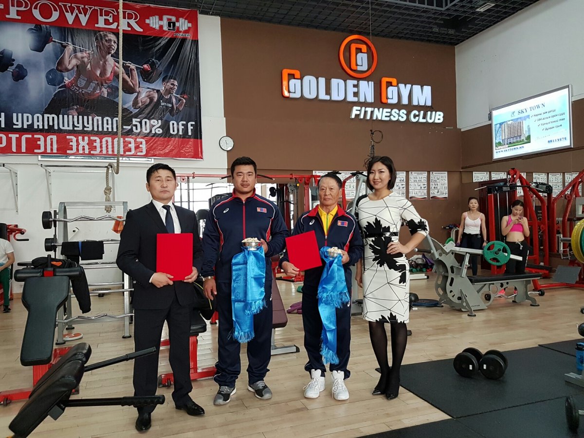 Паралимпийн хүрэл медальт  Э.Содномпэлжээ “Golden Gym Fitness”-тэй хамтран ажиллахаар боллоо