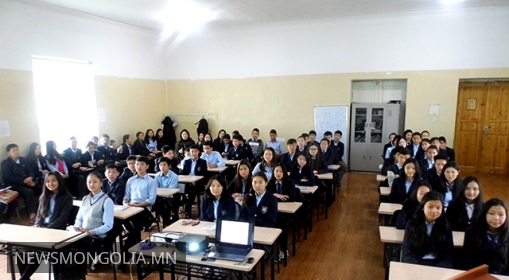 Монголын топ 25 сургуулиуд ямар сургууль байдаг вэ? 