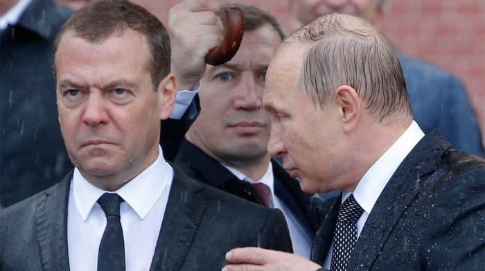 Путин норж, Медведев уурласан Бороо