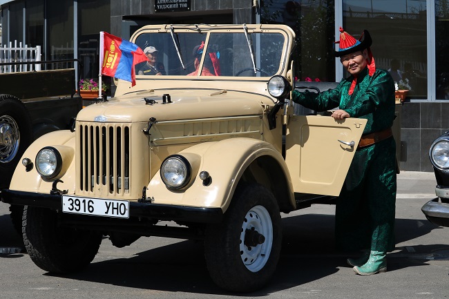 Автотээврийн салбар үүсч хөгжсөний 92 жилийн ойн баяр болж байна