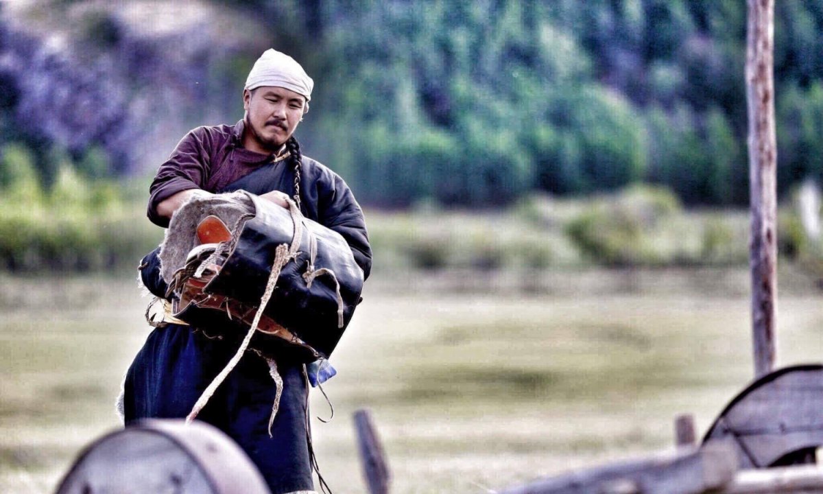 М.Баярбат: Монгол эр хүн ядаж морь унаж чаддаг байх ёстой