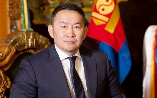 Монгол улсын Ерөнхийлөгч Давосын чуулга уулзалтад оролцох уу?