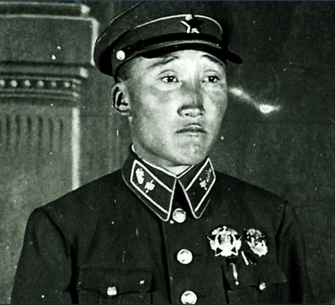 Японы 10 цэрэгтэй ганцаараа тулалдсан БНМАУ-ын ууган баатар Ш.Гонгор