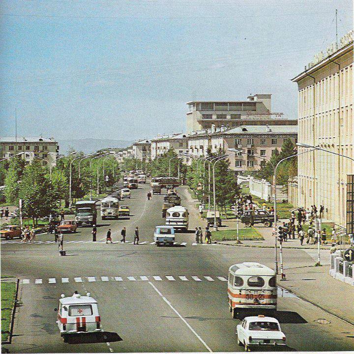 1976 оны Улаанбаатар хот ийм байжээ