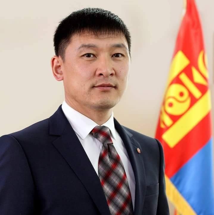 Н.Уламбаяр: О.Баасанхүүг эгүүлэн татах нөхцөлийг тэр өөрөө шүүхийн танхимд гаргасан