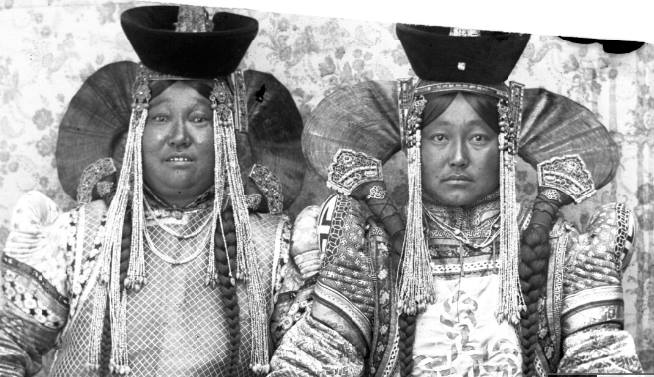 1910-1920 оны үеийн Монгол бүсгүйчүүд /Фото/