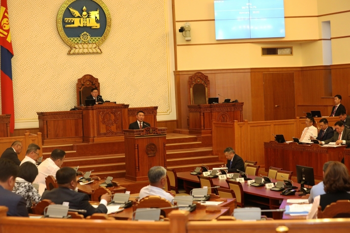 Төрийн байгууллагын тогтолцоо, түүний дээд өндөрлөг дэх ээдрээтэй асуудлууд