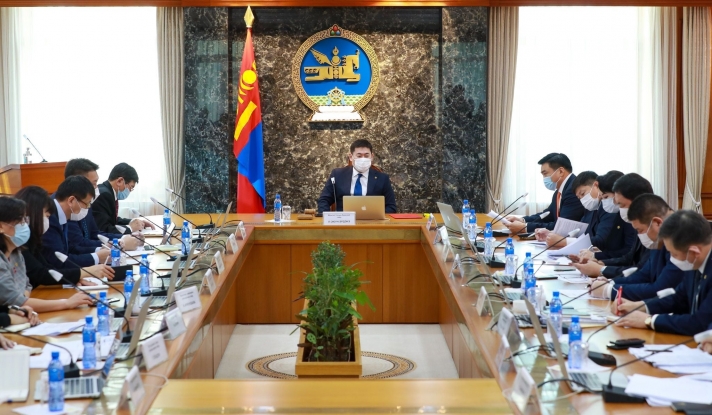 Хүүхдийн 100 мянган төгрөг, цахилгаан дулаан, цэвэр, бохир усны хураамжийг төрөөс хариуцаж байгааг 2021 он дуустал үргэлжлүүлнэ