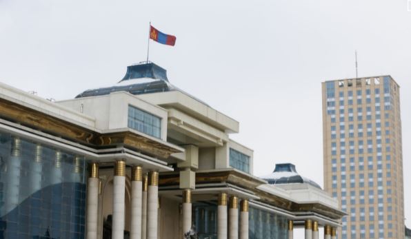 Ерөнхий сайд даалгасны дагуу шатахууны хомсдол үүсгэсэн хүнд хариуцлага тооцно