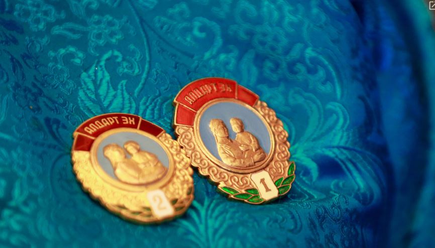 Аравдугаар сард насны хишиг, эхийн алдар одонгийн болон тэтгэвэр, хүүхдийн мөнгө олгох хуваарь