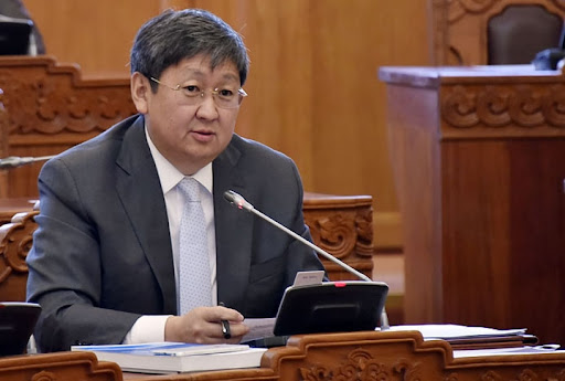 Ч.Хүрэлбаатар: Монголбанк яахаараа төлбөрийн чадвар нь асуудалтай байгаа банканд зээл олгодог юм бэ?