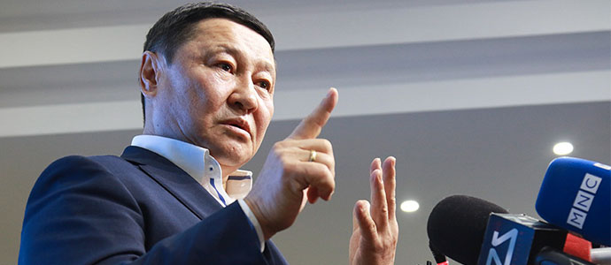 Н.Алтанхуяг: Монголд Назарбаевынх шиг намыг бий болгох гэж байна