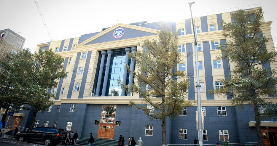 Алга болсон долоон настай охиныг ээжийнх нь найз худал хэлж, гэрээс нь авч явсныг тогтоон, баривчилжээ