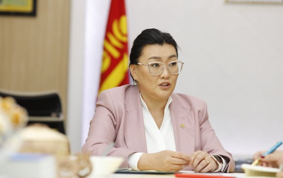 А.Ариунзаяа:  Байгууллага бүр эцэг эхийн зөвлөл байгуулж, хүүхдийн өрөө гаргахыг хүсэж байна