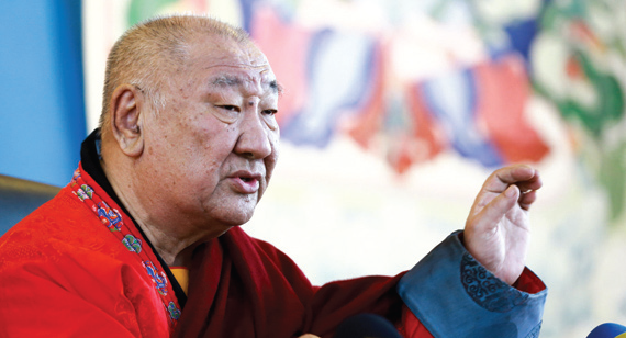 Хамба Номун Хан Д.Чойжамц: Монгол орны аврал бол монголчууд бид өөрсдөө