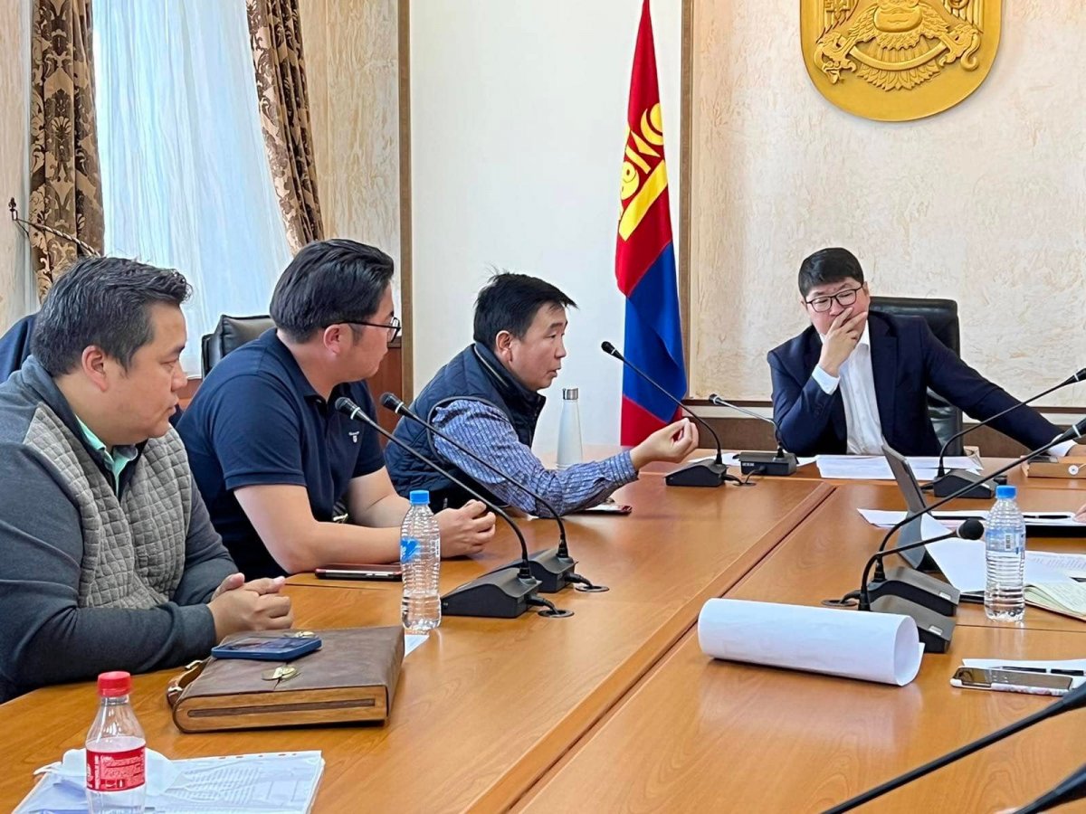III сургуулийн удирдах зөвлөлд багтдаг эрхмүүд хэн бэ