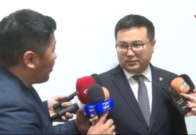 П.Сайнзориг: Хошин урлагийн жүжигчдийг "алиалагчид" гэсэн нь доромжилсон утга биш