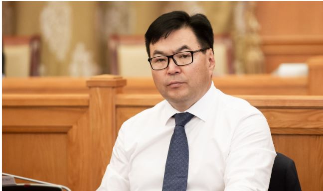 Ц.Анандбазар: Нэгдүгээр курсийнхнийг орон нутаг руу шилжүүлбэл 50,000 оюутан түгжрэл үүсгэдэг байдал үгүй болно