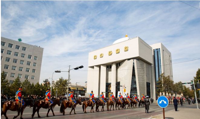 Нээлтийн урамшуулал дууссан тул "Чингис хаан" музей ахмад настан, хөгжлийн бэрхшээлтэй иргэдэд 15,000 төгрөгөөр үйлчилж байна