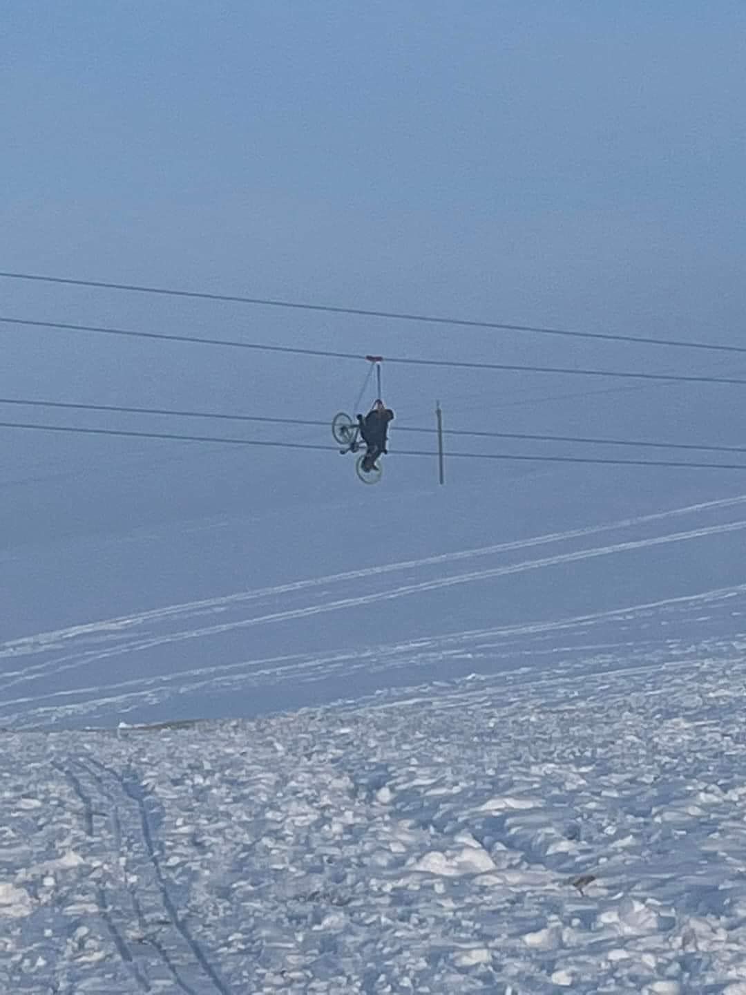 Агаарын дугуй замаасаа гарсан асуудалд тайлбар өгөв