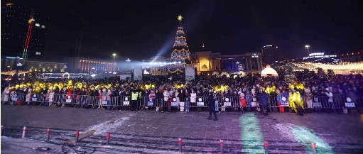 Цантай хөлдүү талбайдаа хийн бамбар ч болтугай асаах байлаа 