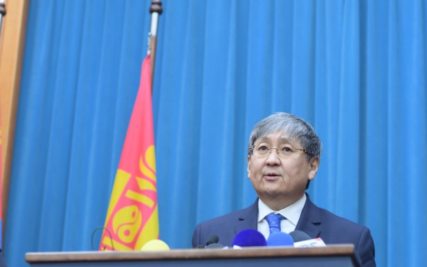 Валютын нөөц $3.4 тэрбум болж, ОУВС-гийн хөтөлбөрт орох, дефолт зарлах том эрсдэлээс зайлсхийж чадлаа