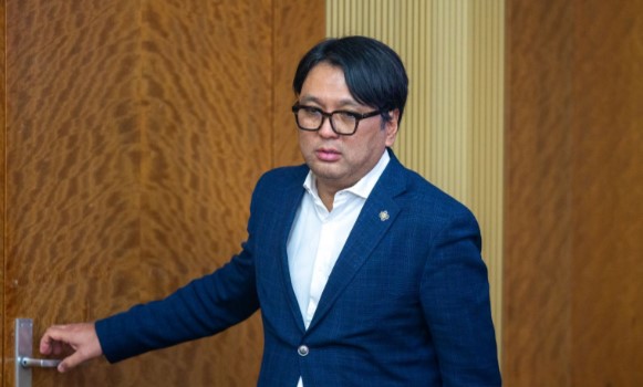 Т.Доржханд: "Мон лаа" ХХК-ийн захиралтай уулзаад, туслаад өгөөч гэж холбож өгсөн хүн нь С.Ганбаатар