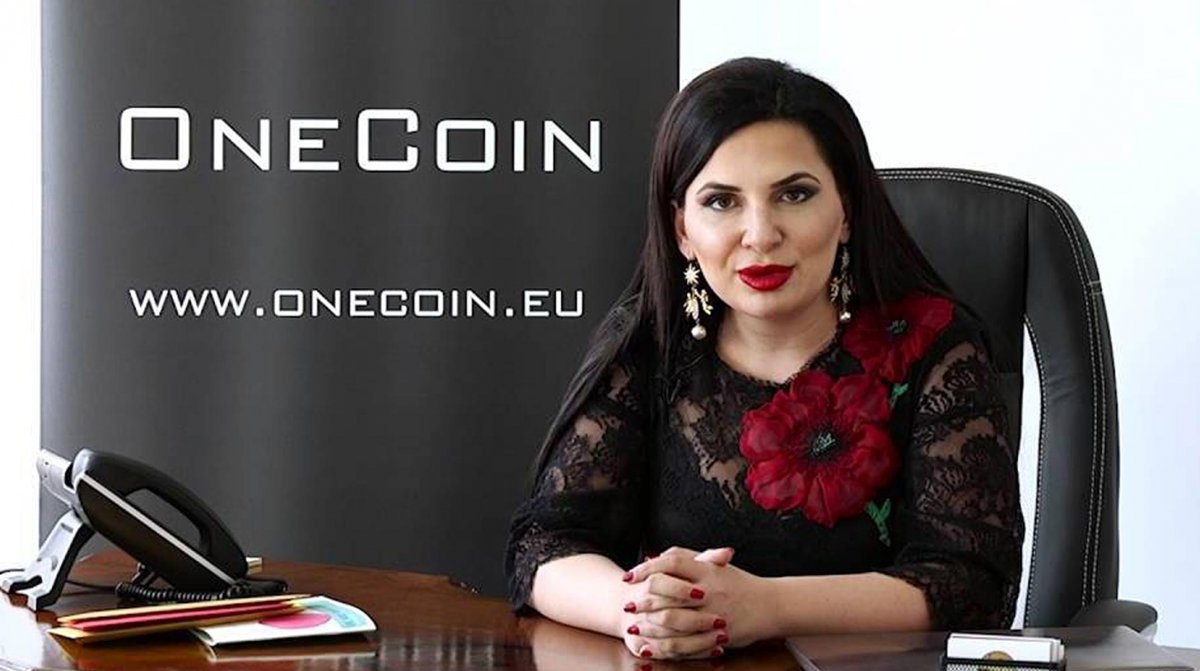 Onecoin-г үүсгэн байгуулагч буюу их хэмжээний доллар залилсан “Крипто хатан”-г олоогүй байгаа