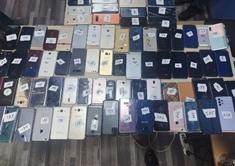Халаасны хулгайн гэмт хэрэг үйлддэг 3 этгээдээс гар утсыг хямд үнээр худалдан авч зардаг байжээ