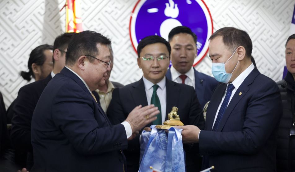 Л.Гантөмөр: С.Зориг агсны төрсөн өдөр АН-ын тамга шилжиж ирлээ