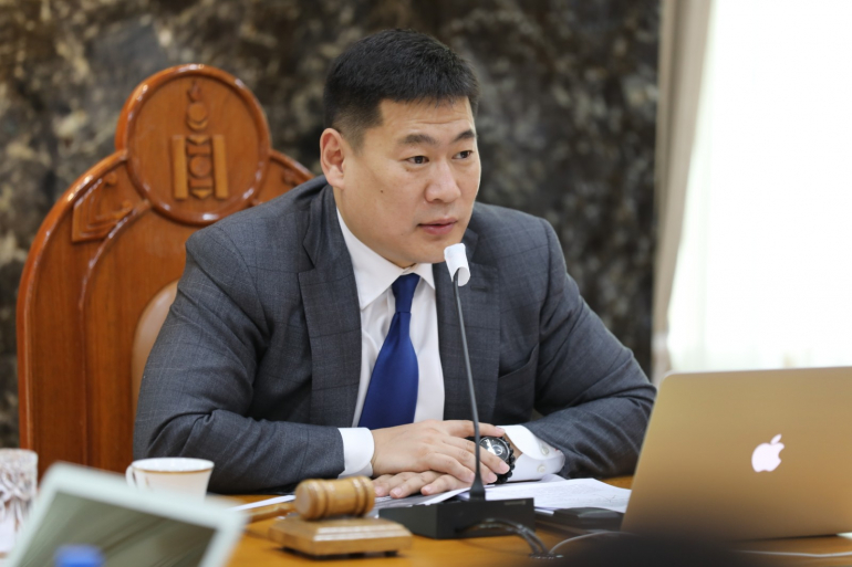 Ерөнхий сайд үерийн улмаас үүссэн нөхцөл байдалд шаардлагатай арга хэмжээг яаралтай авах үүргийг УОК-т өгчээ