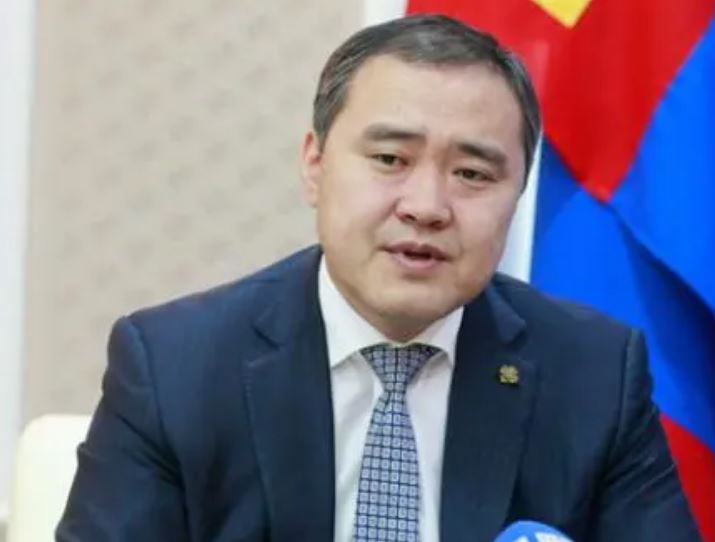 Лу.Гантөмөр: Ардчилсан нам дундаж давхаргыг хамгаалсан бодлого хэрэгжүүлнэ