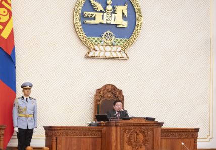 Г.Занданшатар: Ард түмэн эсэргүүцэж байгаа учраас Хөрөнгө оруулалтын хуулийн төслийг хэлэлцэх эсэх асуудлыг хойшлууллаа