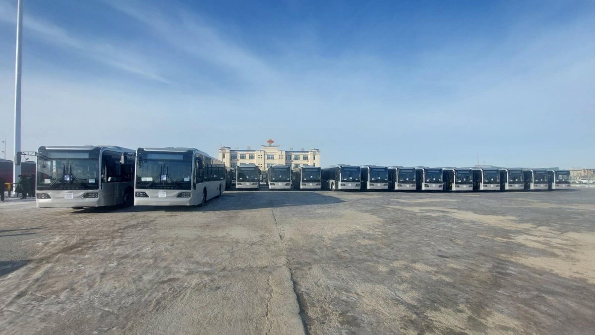 "Yutong Bus" компанийн үйлдвэрээс гарсан хоёр дахь ээлжийн 50 автобус Эрээн хотод иржээ