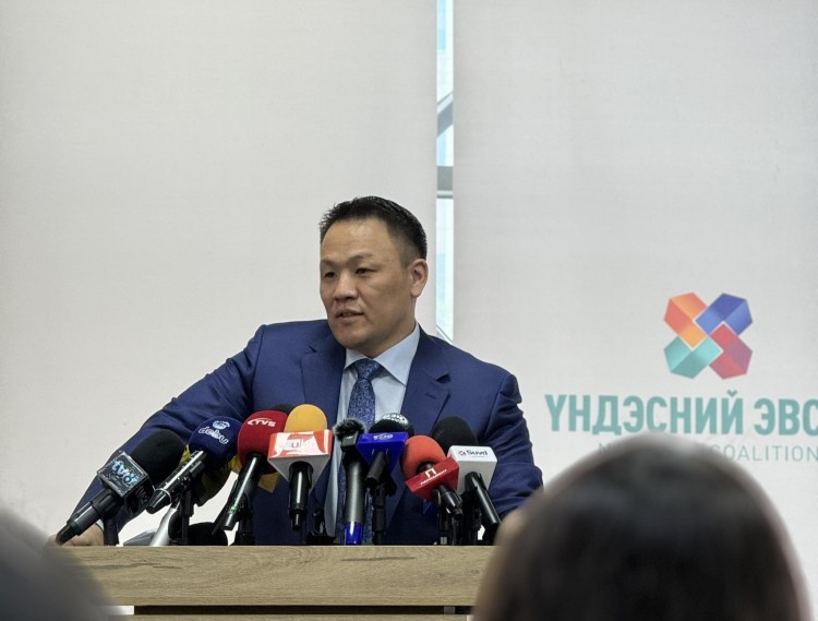 Н.Номтойбаяр: Би УИХ-д нэр дэвших бүрэн эрхтэй