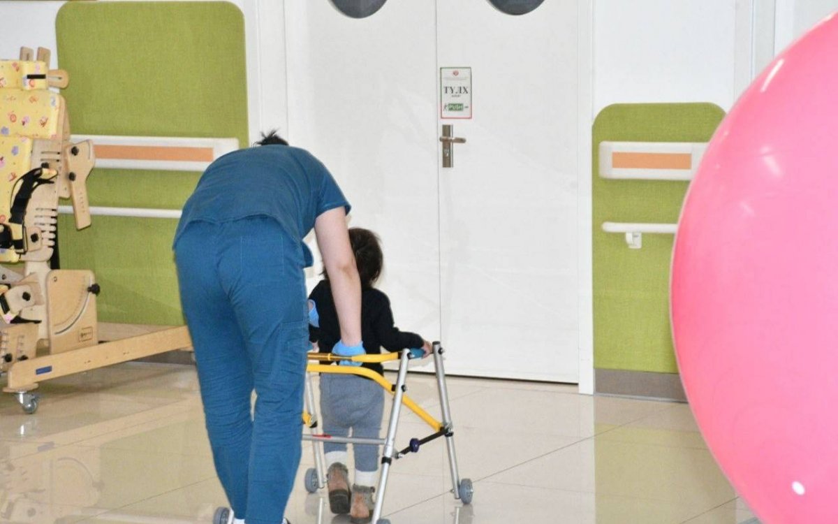 Хөгжлийн бэрхшээлтэй хүүхдүүдэд хөгжих боломж хомс байна