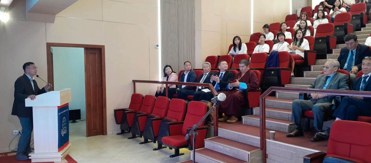Зургаан орны 25 судлаач монгол ахуйтай танилцана