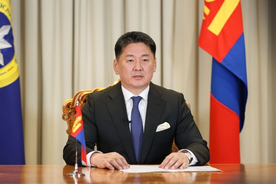 Цэц “ерөнхийлөгчийг зөвхөн нэг удаа сонгоно” гэснийг янзлах улстөржсөн захиалга авсан уу