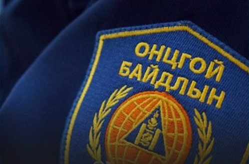 Сэлэнгэ аймагт морьтойгоо гараад сураггүй болсон 33 настай малчинг эрэн хайх ажиллагааг зогсоожээ
