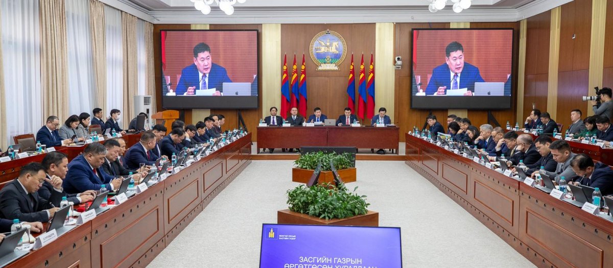 Бүсийн зөвлөл байгуулж, 2040 он хүртэлх хөгжлийн төлөвлөгөө боловсруулахыг Аймаг, Нийслэлийн Засаг дарга нарт Ерөнхий сайд үүрэг болголоо