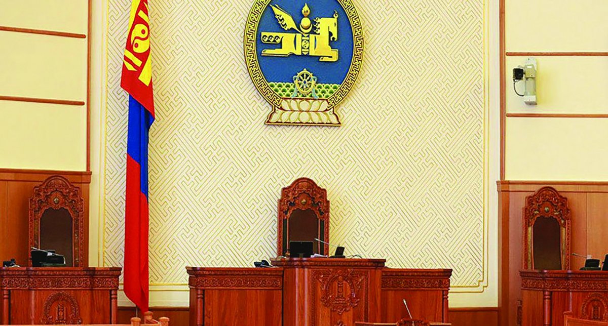 Ерөнхийлөгчид дэвших таван мандатыг 22 горилогчийн хэн хэн нь авах вэ?