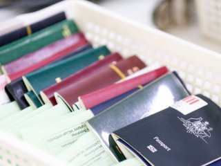 13 улсын 219 иргэнийг хилээр оруулалгүй буцаажээ 
