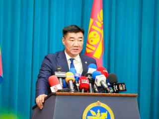 16 яамны 1,900 гаруй албан хаагчийг 20 хувиар цомхотгоно